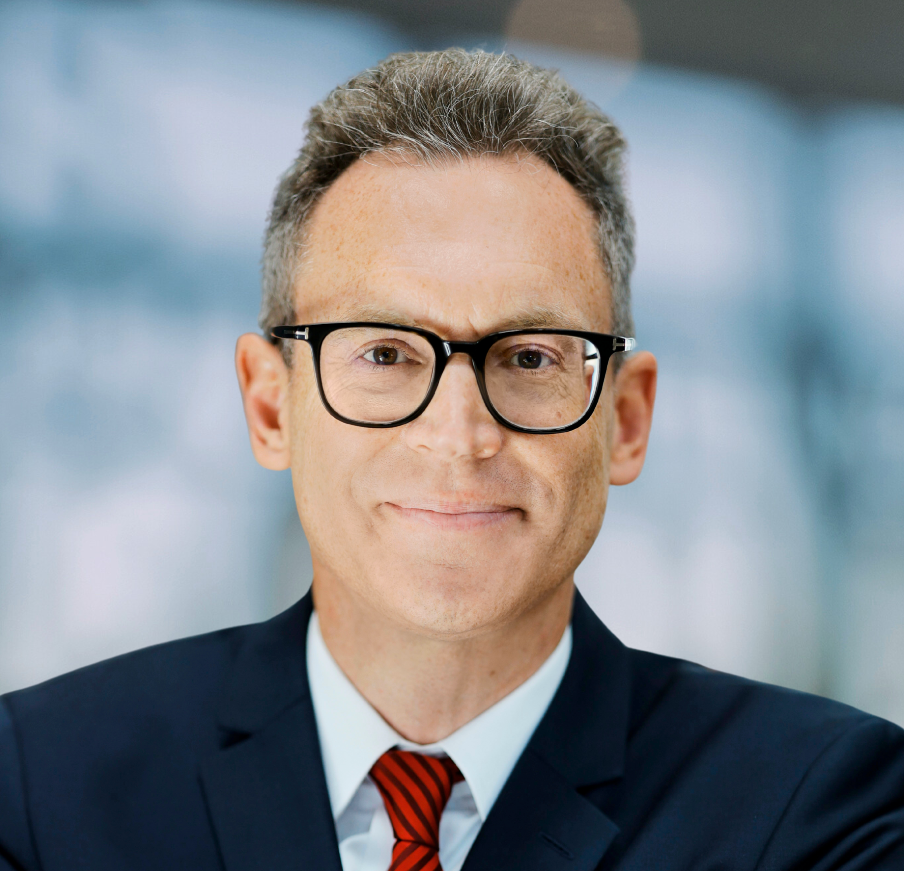 Liebe Frankfurterinnen und Frankfurter,